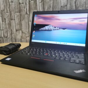 Lenovo ThinkPad L390 ÉRINTŐS/ Win 11/ 8.gen/8Gb/SSD/Office/Több órás/Fémház/Full hd/ Gari/ Újszerű